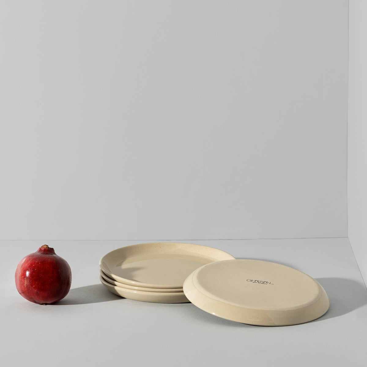 Handmade Stoneware Flat Dessert Plate | Epa 7.9"