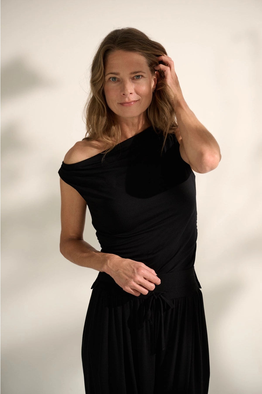 Cascade sleeveless - Black