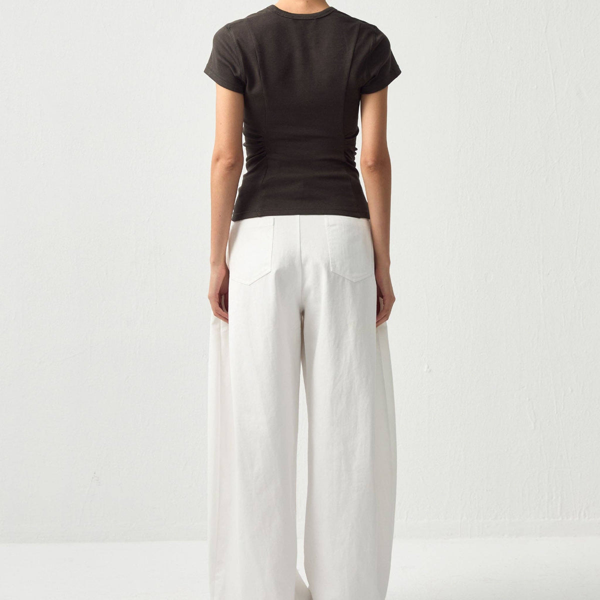 Slim Waist Cinched Cropped Crew Neck Top