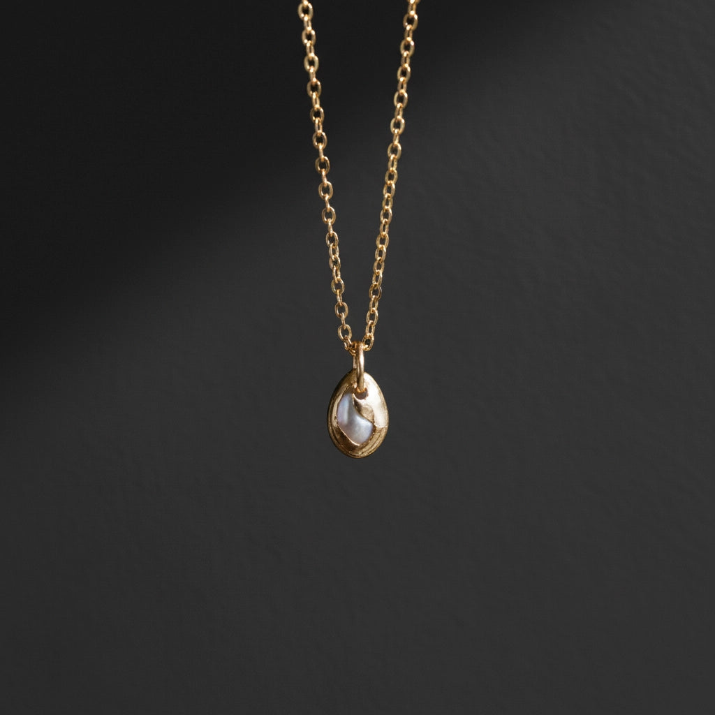 Natural Freshwater Baroque Pearl Necklaces