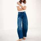 Melina Loose Barrel