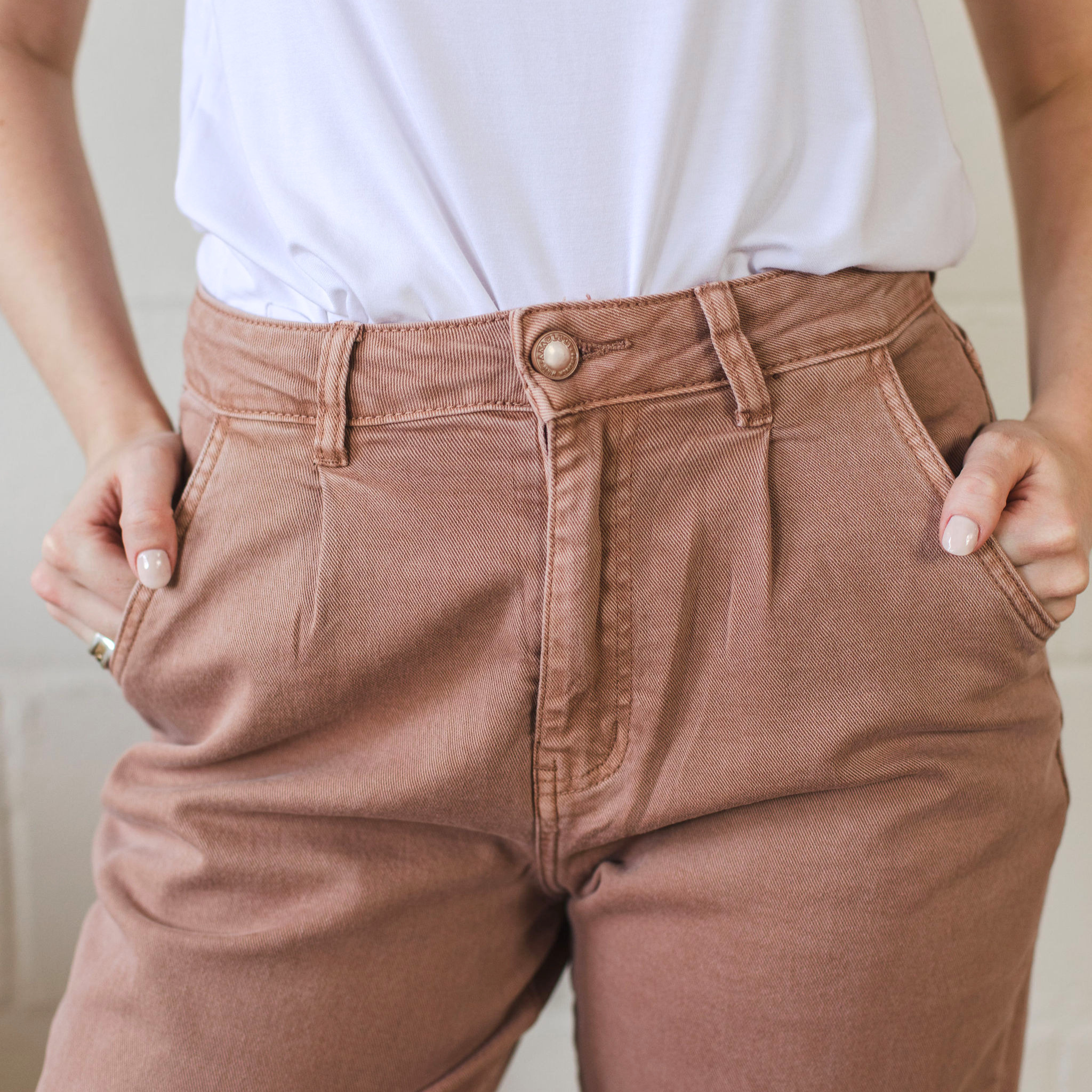 Balloon Cut- Pleated Summer Chino