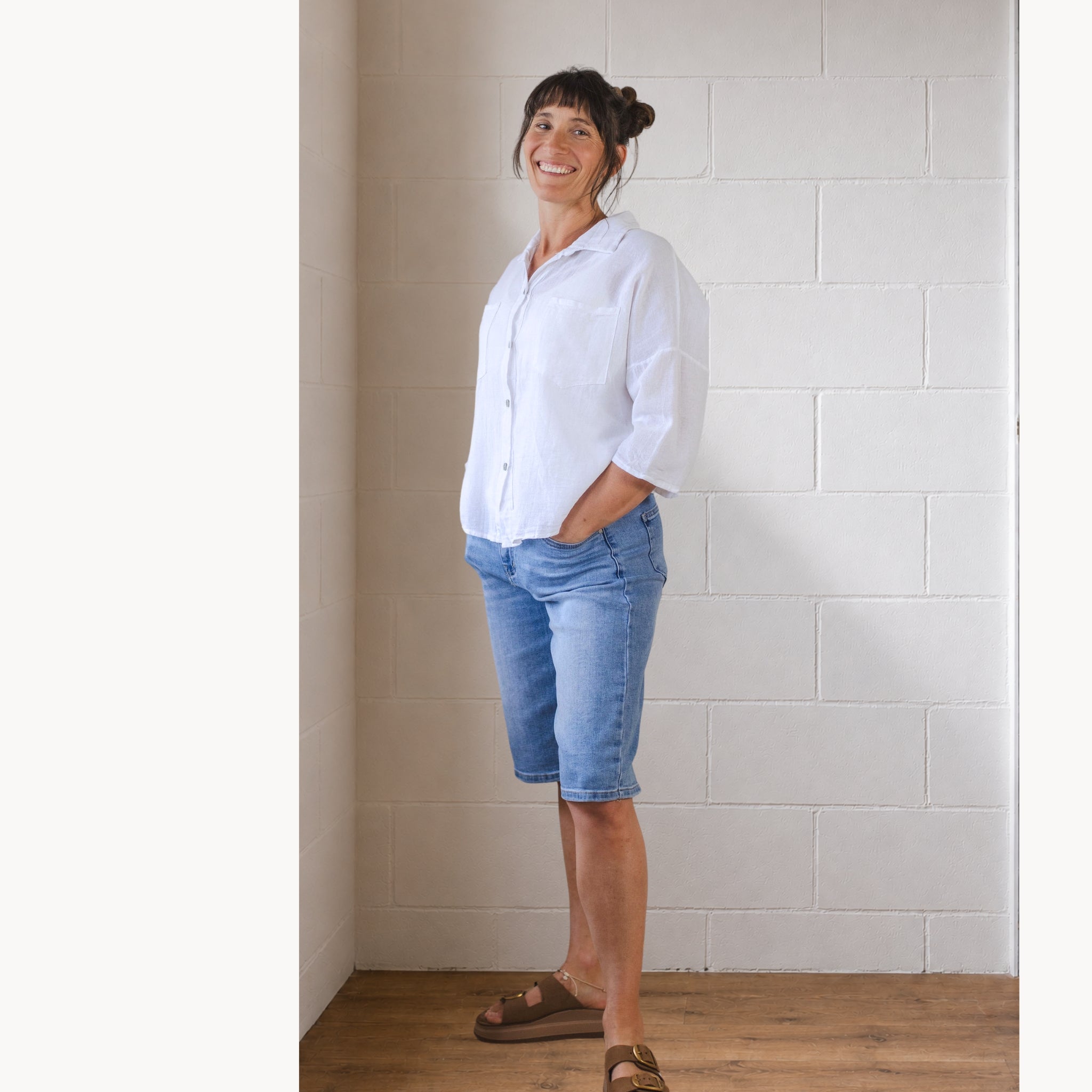 Knee  Length Bermuda Shorts- Comfort Stretch