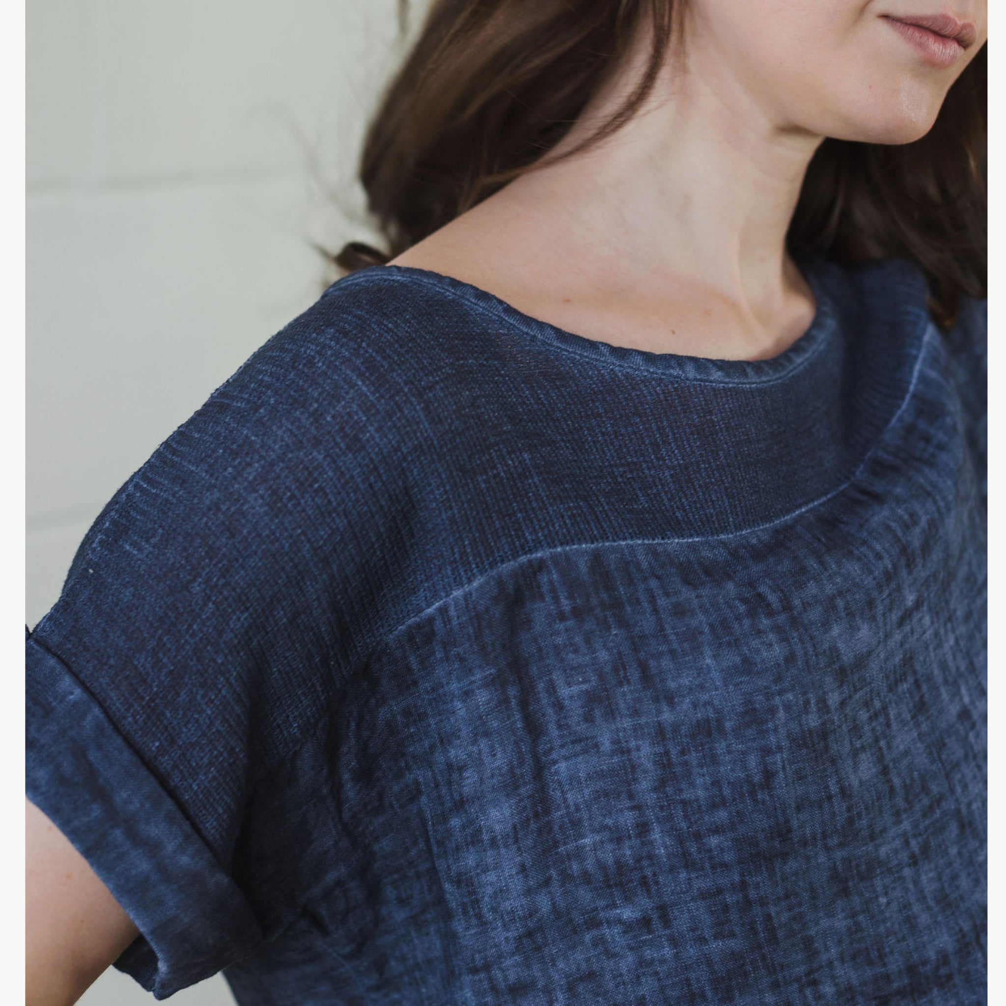 Linen Knit Segment Tee