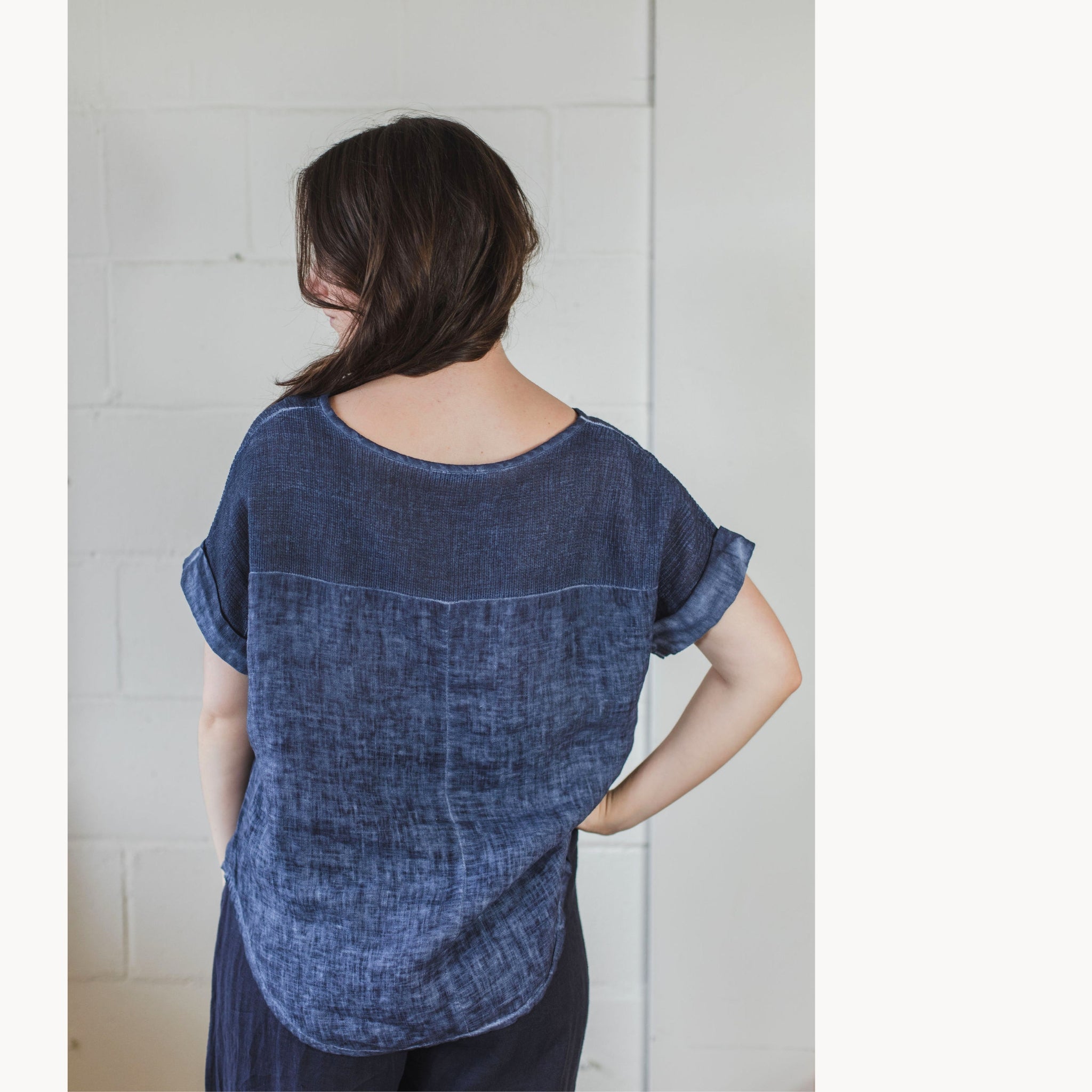 Linen Knit Segment Tee