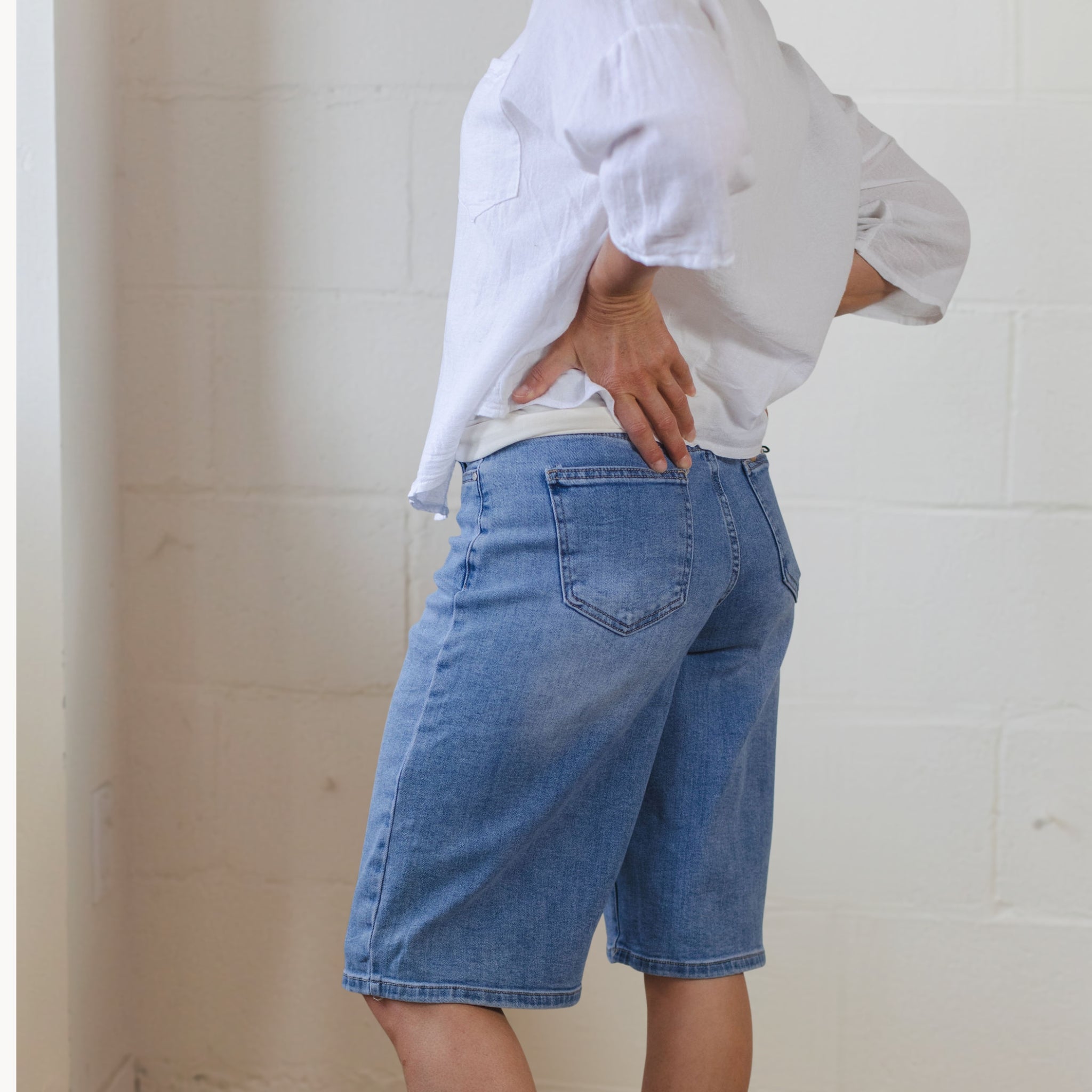 Knee  Length Bermuda Shorts- Comfort Stretch