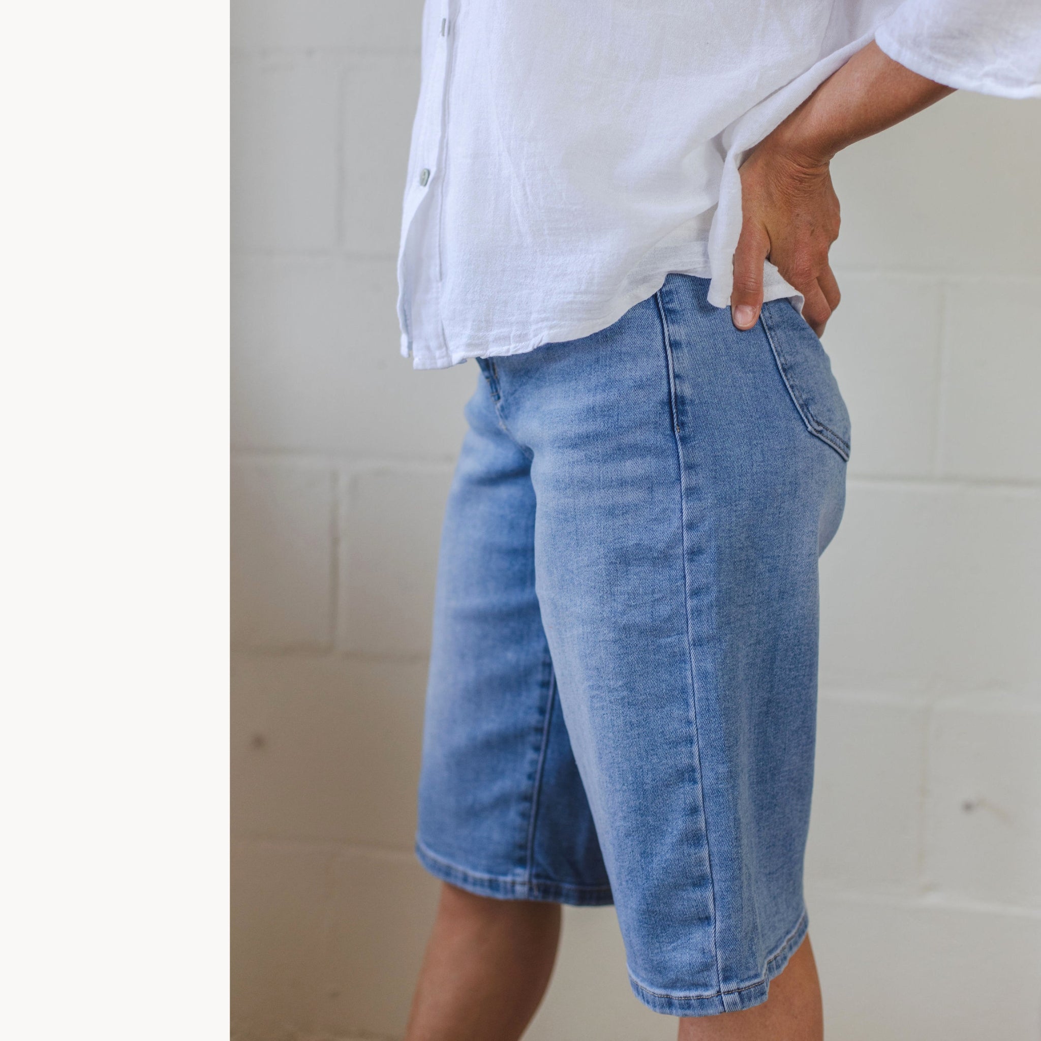Knee  Length Bermuda Shorts- Comfort Stretch