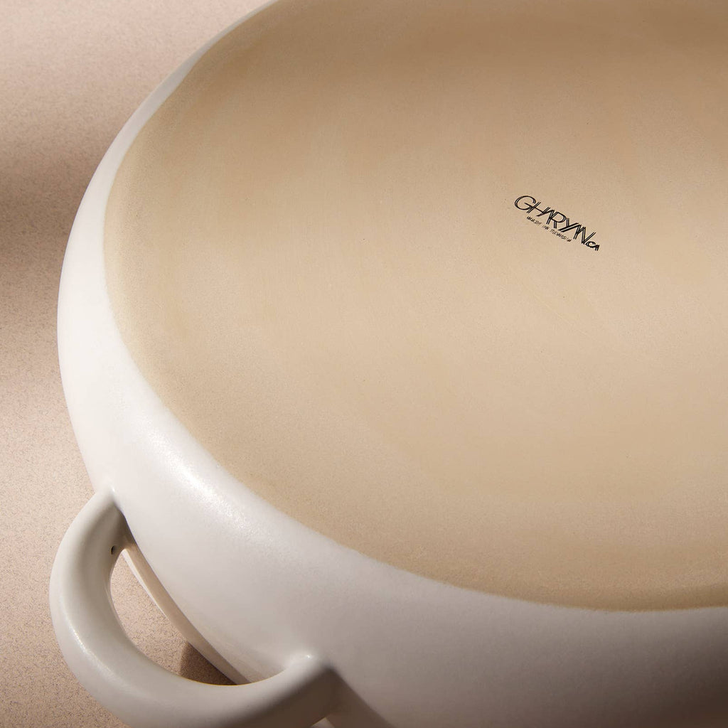 Stoneware Serving Plate with Handles 13.4"