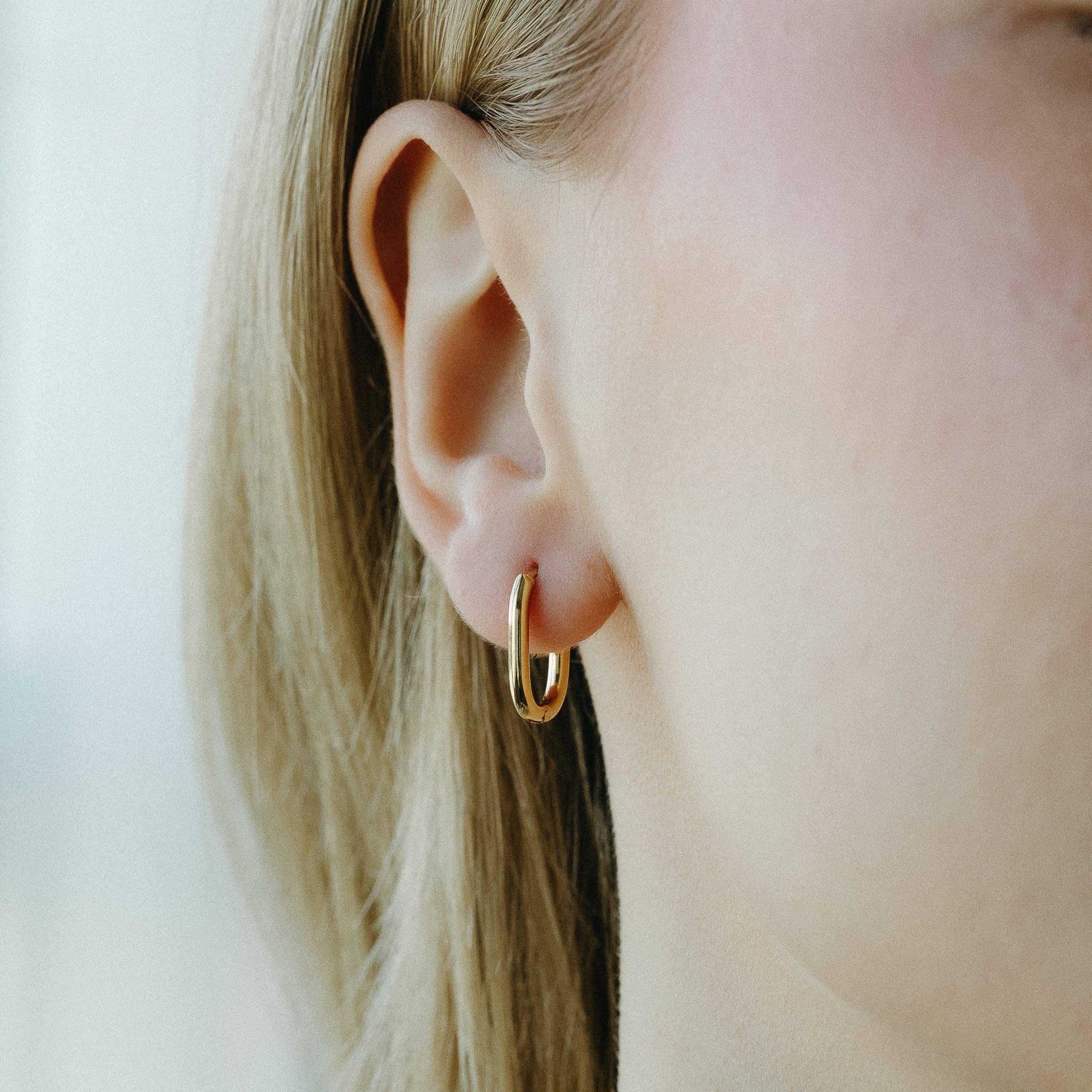 Oval Hoops