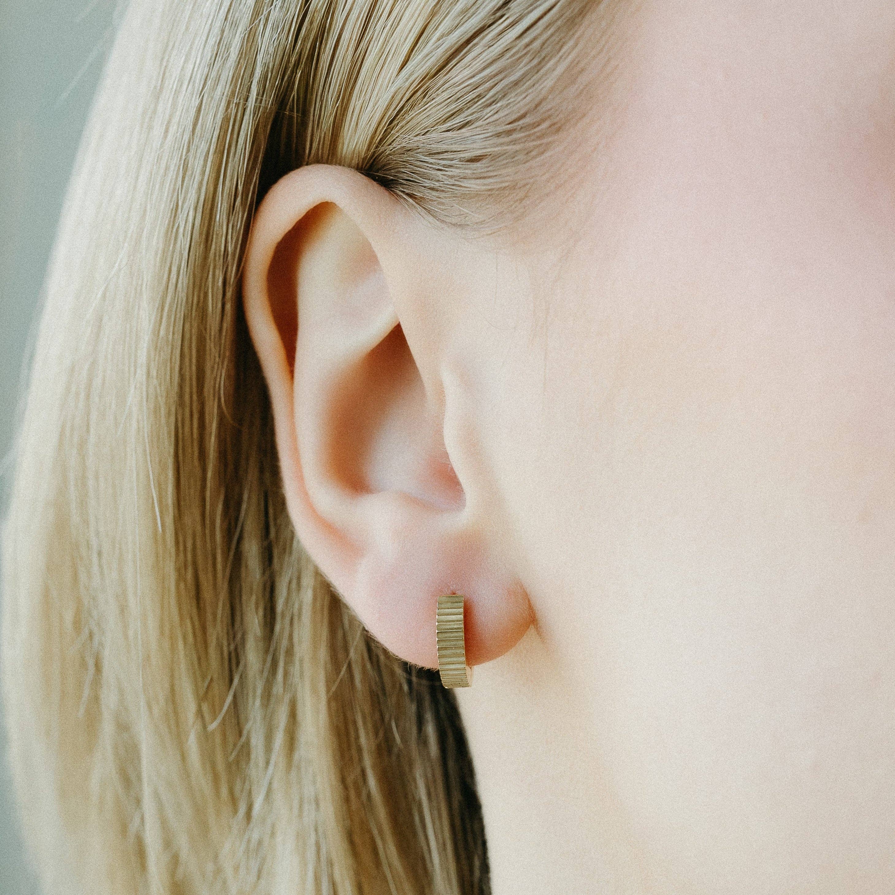 Aria Hoops