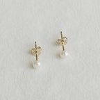 Mini Pearl Studs